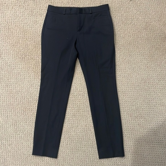 Banana Republic Pants - Size 4 dark blue slacks